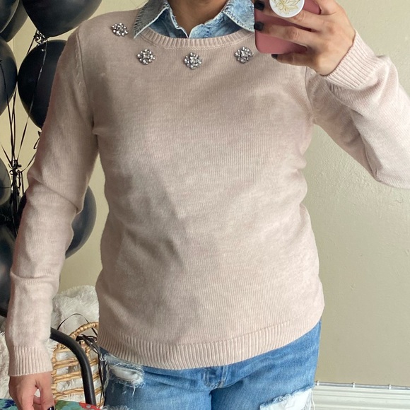 🆑 IVANKA TRUMP Blush Pink Crystal Embellished Collar Knit Pullover Sweater - Picture 3 of 13